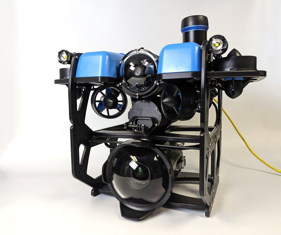 Integrating a 4K Cinema Camera on the BlueROV2
